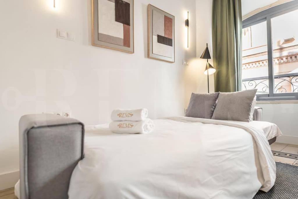 Sophisticated Apartment With Terrace By Rems Málaga Eksteriør billede